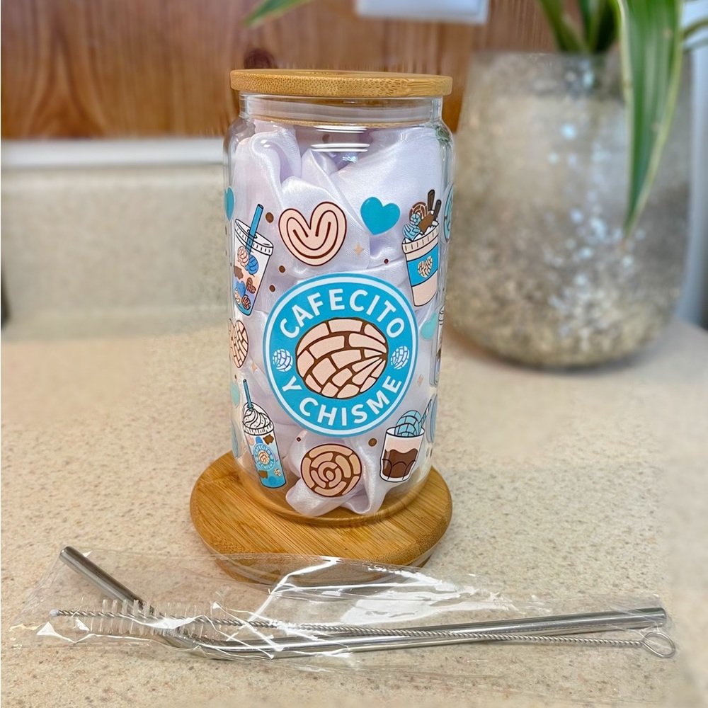 16oz glass cup cafecito y chisme